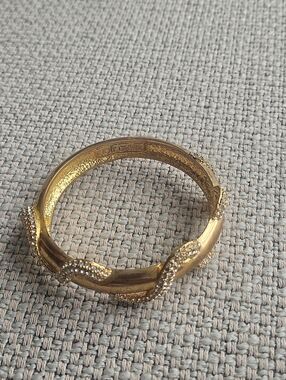 Custom jewelry